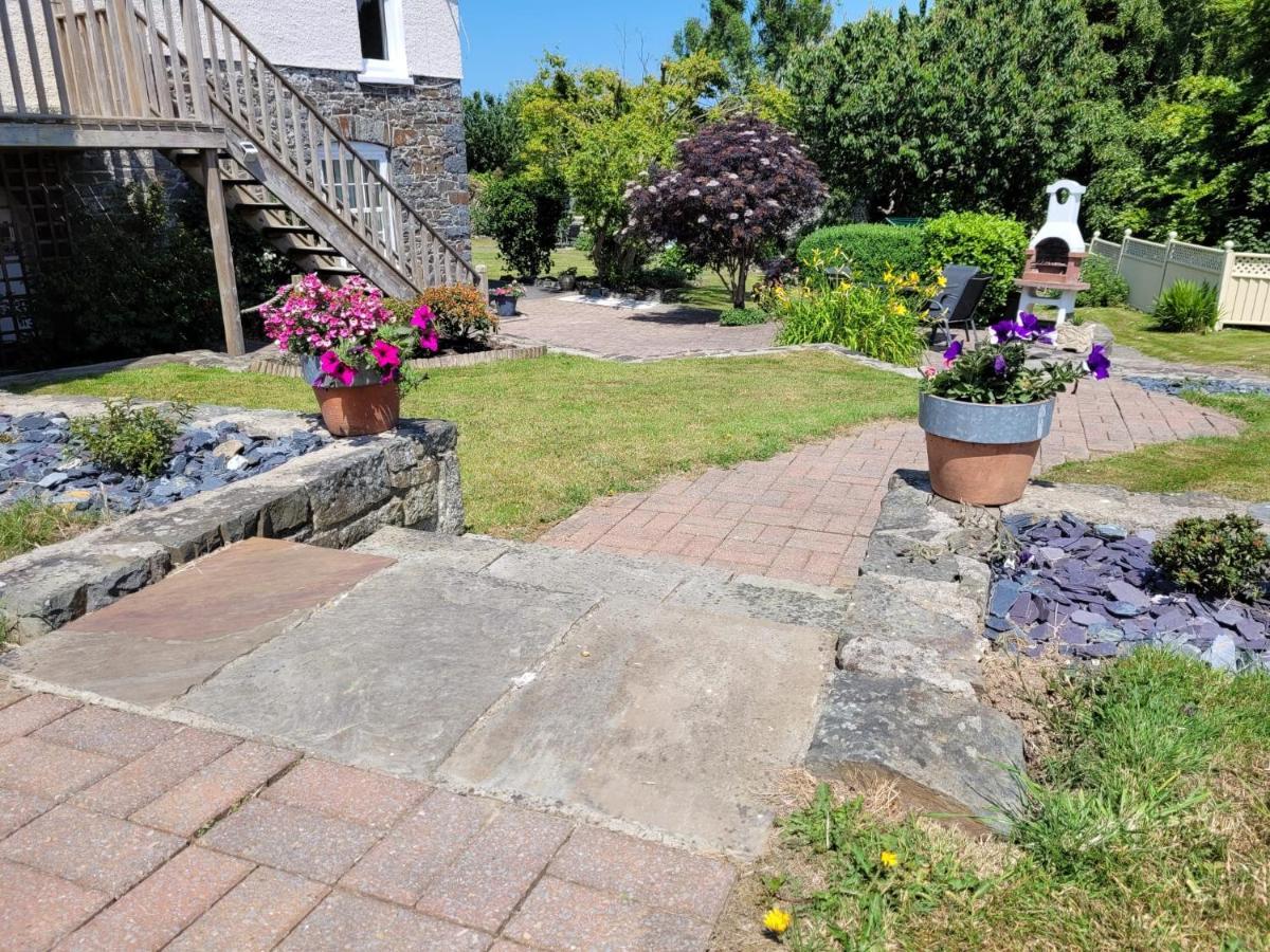 Llys Bach Apartment At Llys Aeron Aberaeron Exteriér fotografie