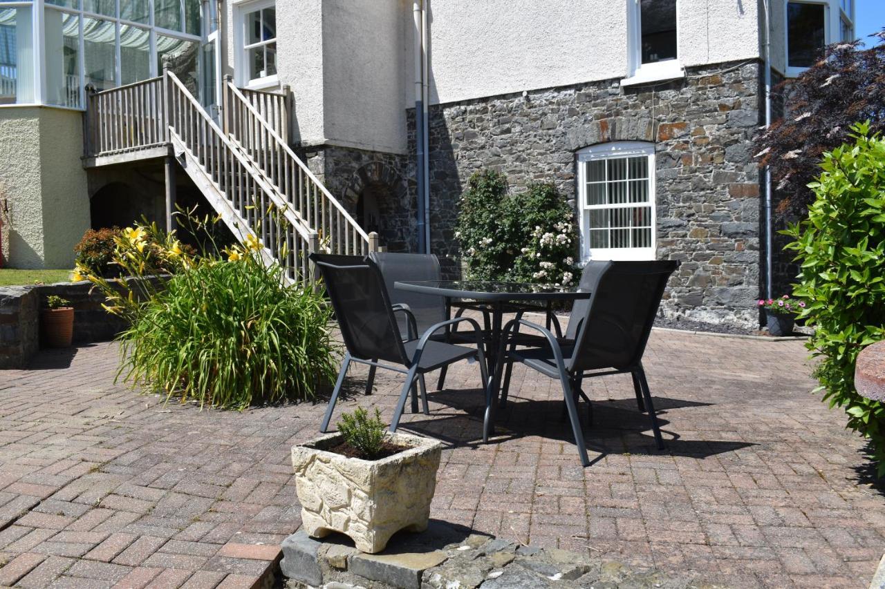 Llys Bach Apartment At Llys Aeron Aberaeron Exteriér fotografie