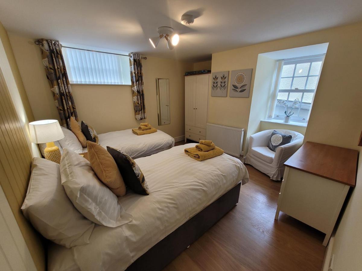 Llys Bach Apartment At Llys Aeron Aberaeron Exteriér fotografie